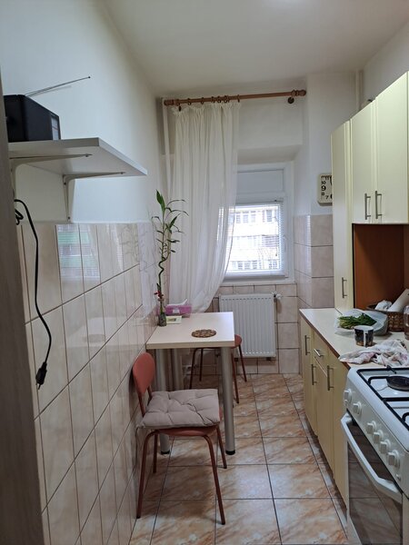 Lacul Tei, langa Domino, Facultatea de Constructii, str. Inginerilor,