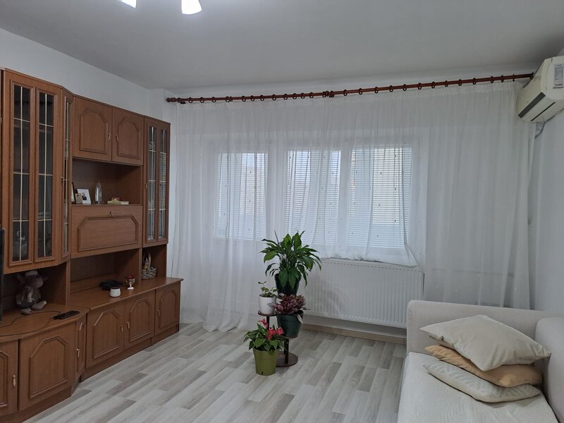 Lacul Tei, langa Domino, Facultatea de Constructii, str. Inginerilor,